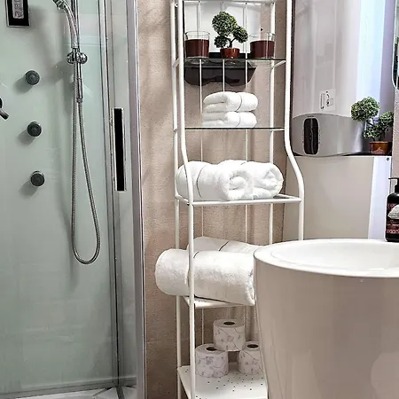 Royal Sinn Signature * בוקרשט