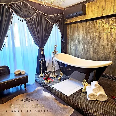 Royal Sinn Signature *