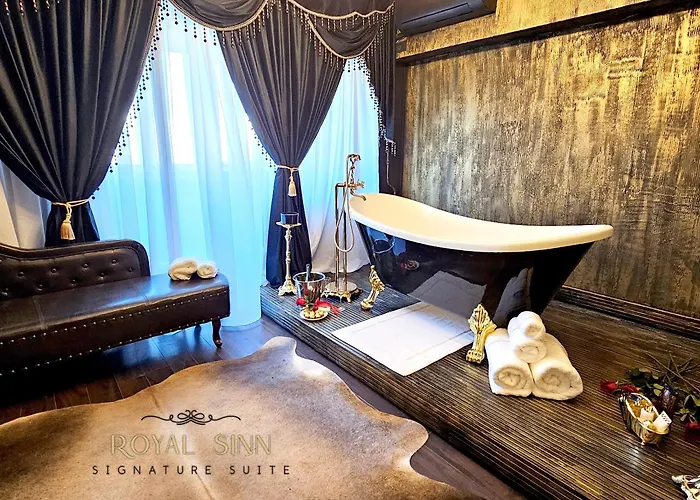 Royal Sinn Signature