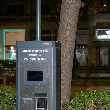 Royal Sinn Signature